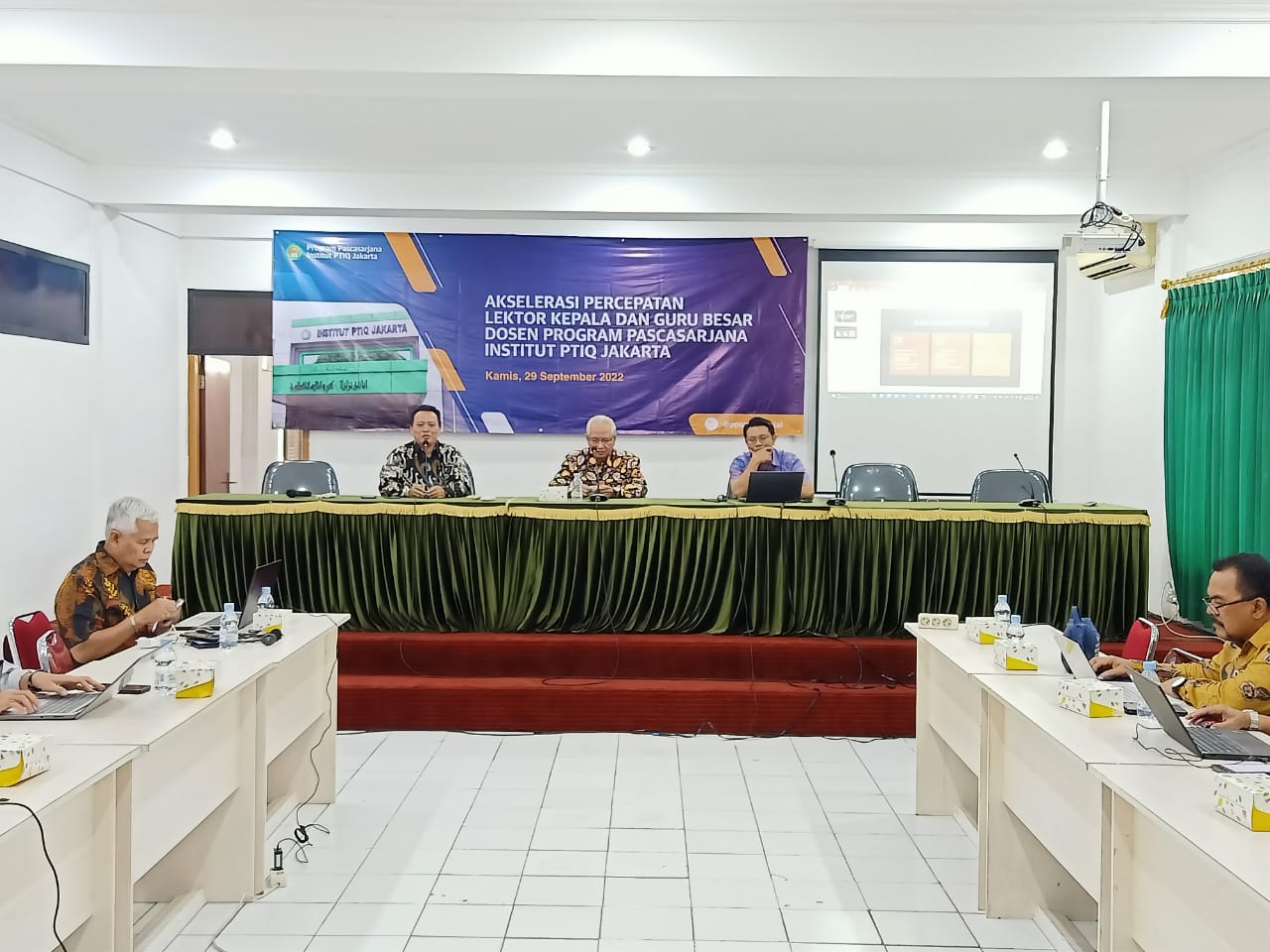 image_Pacu Kualitas, Pascasarjana Institut PTIQ Jakarta Selenggarakan Akselerasi Percepatan Lektor Kepala dan Guru Besar (APLK